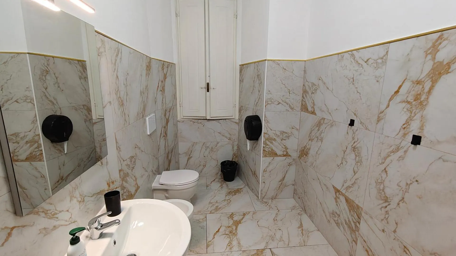 Nocleg ze śniadaniem -Prime Rooms Verdi Florencja