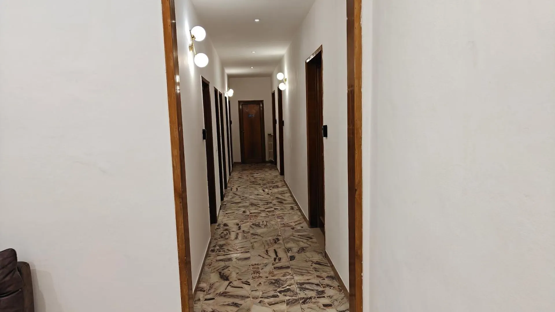 Bed & Breakfast -Prime Rooms Verdi Florence Italy